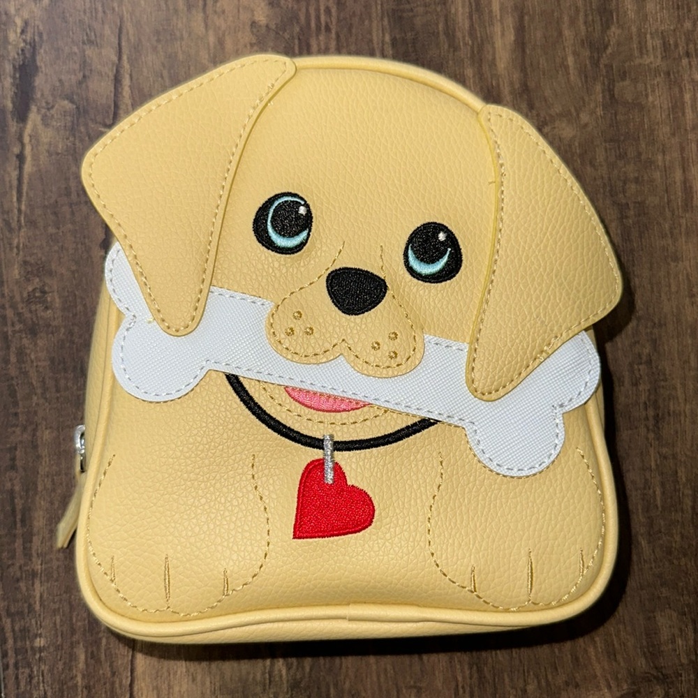 Puppy zip up pouch